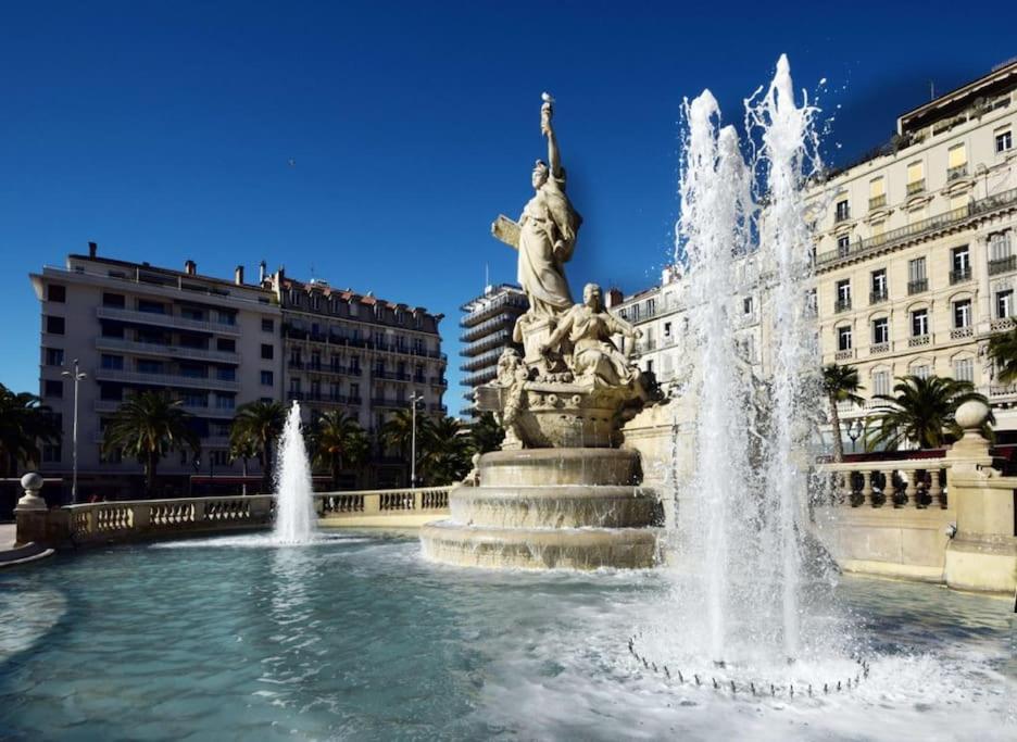 Esprit Cosy Au Centre Historique Apartment Toulon Ngoại thất bức ảnh